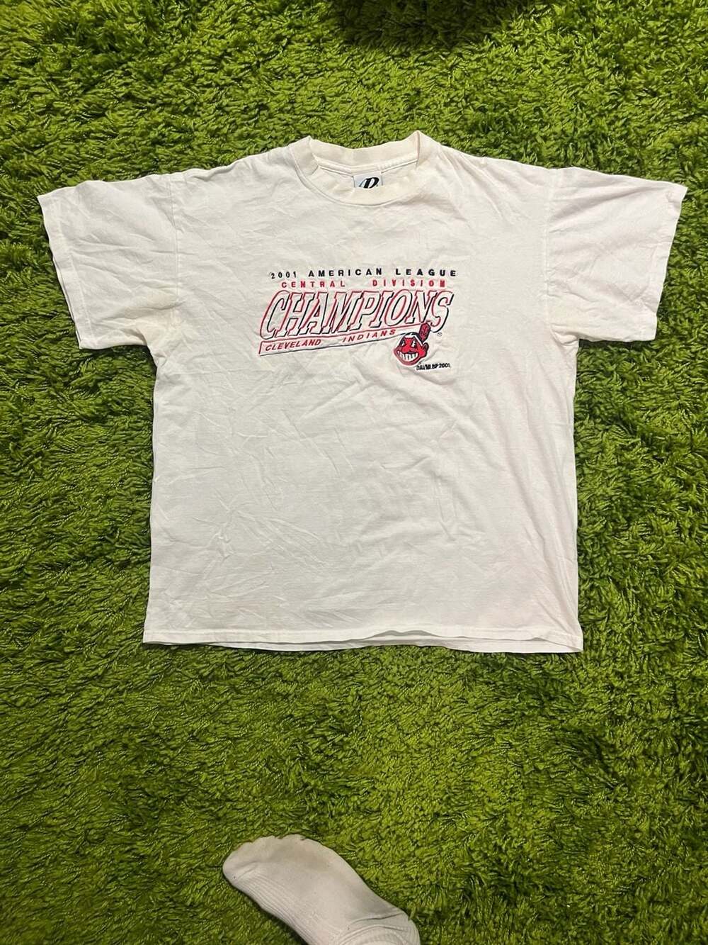 Vintage 2001 Cleveland Indians American League Central Division Champions T-Shir